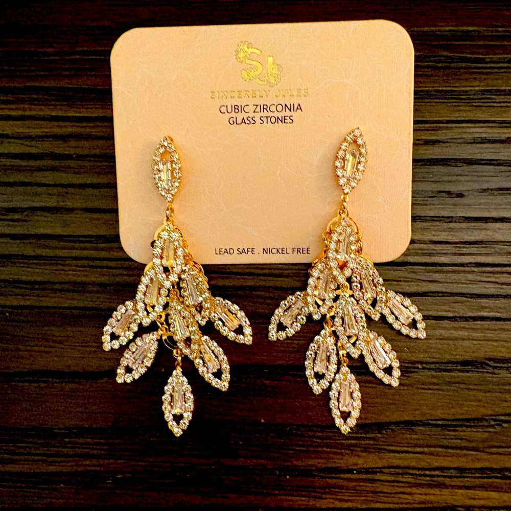 NEW Sincerely Jules Earrings